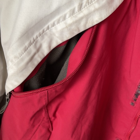 The North Face Ski/Snowboard jacket - Picture 6 of 7